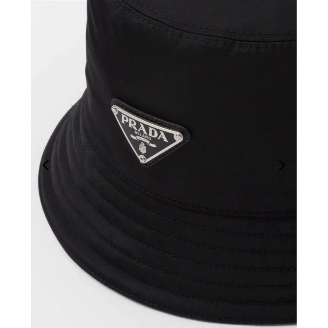 PRADA(プラダ)の【正規品・美品】PRADA Bucket Hat Black L レディースの帽子(ハット)の商品写真