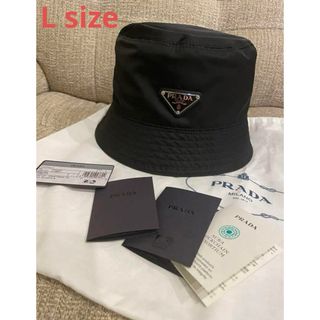 プラダ(PRADA)の【正規品・美品】PRADA Bucket Hat Black L(ハット)