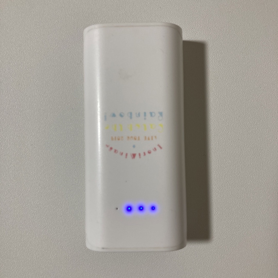 水瀬いのり　Catch the Rainbow モバイルバッテリー エンタメ/ホビーの声優グッズ(その他)の商品写真