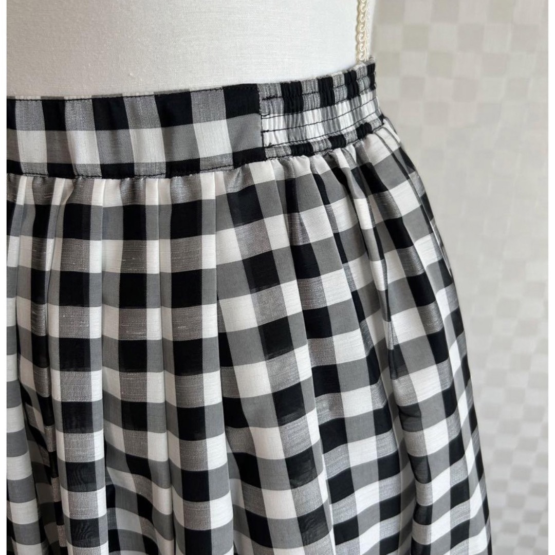 未使用◆ギンガムチェックフレアースカート ★東京ブラウス・チェックスカート レディースのスカート(ひざ丈スカート)の商品写真