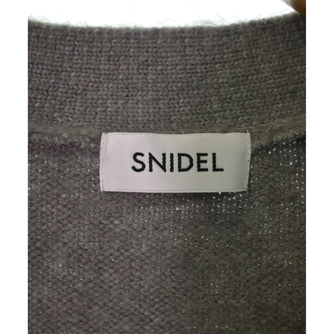 SNIDEL(スナイデル)のSNIDEL スナイデル カーディガン F グレー 【古着】【中古】 レディースのトップス(カーディガン)の商品写真