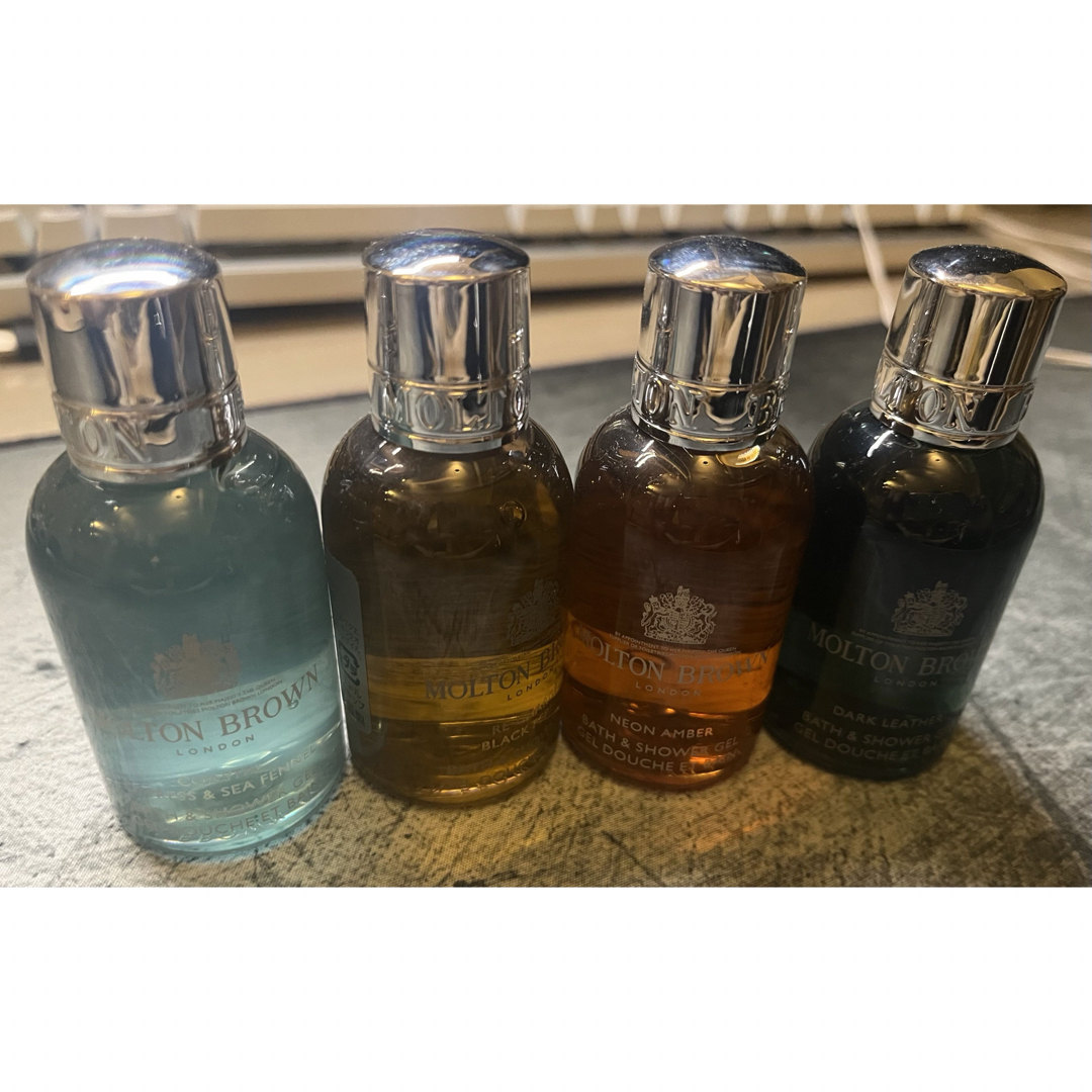 MOLTON BROWN(モルトンブラウン)の★未使用品★ MOLTON BROWN バス シャワージェル　英国製 コスメ/美容のボディケア(バスグッズ)の商品写真