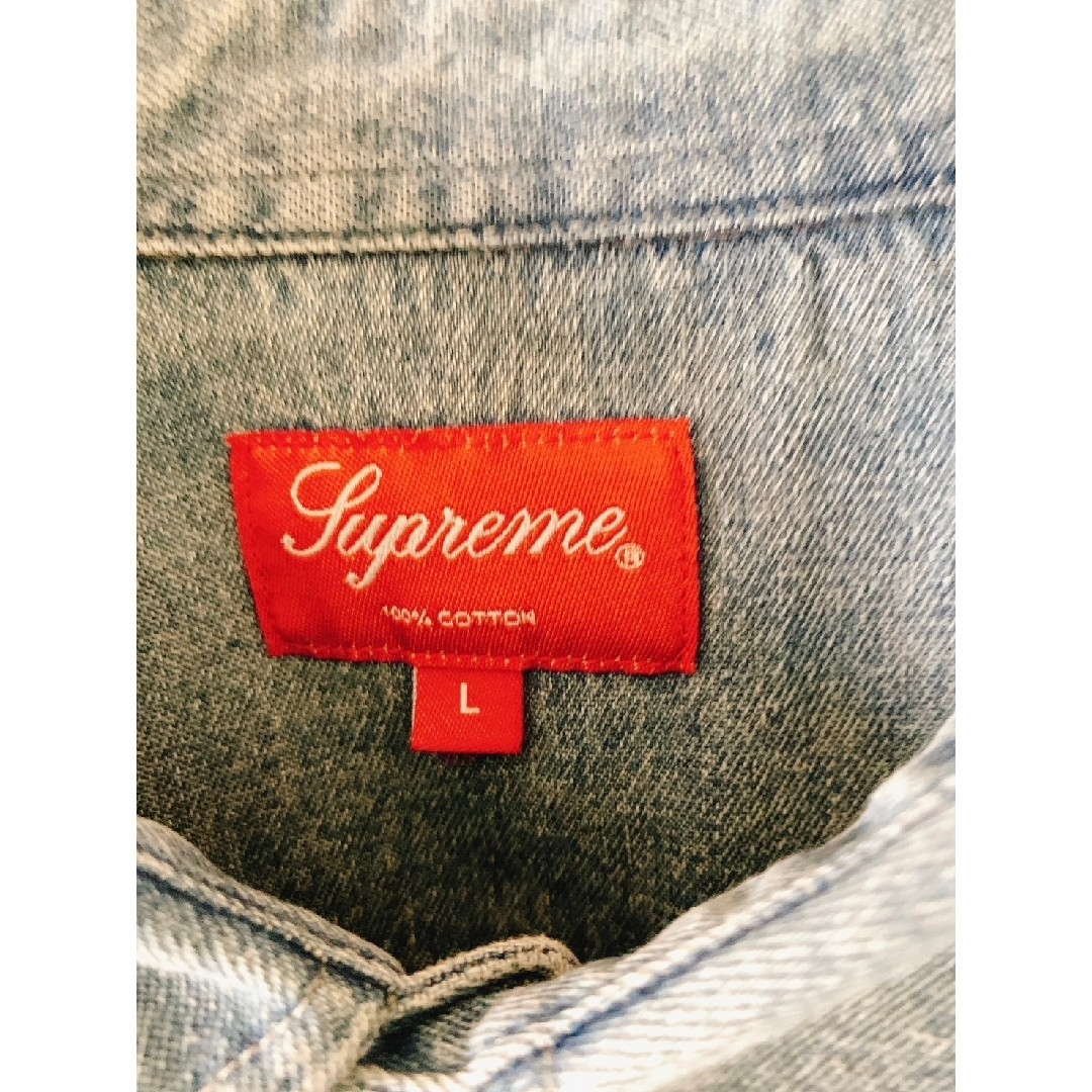 Supreme(シュプリーム)のSupreme Denim Shirt One Point Logo メンズのトップス(シャツ)の商品写真