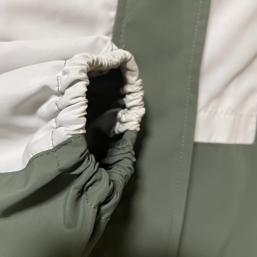マウンテンパーカー L グリーン ホワイト アウトドア ブルゾン Lutique レディースのジャケット/アウター(その他)の商品写真