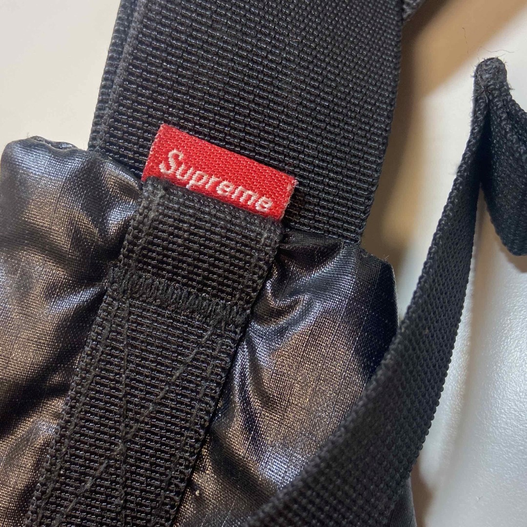 Supreme(シュプリーム)の★ supreme★ 完売品　シュプリーム　ウエストバッグ　ボディバッグ　黒 メンズのバッグ(ボディーバッグ)の商品写真