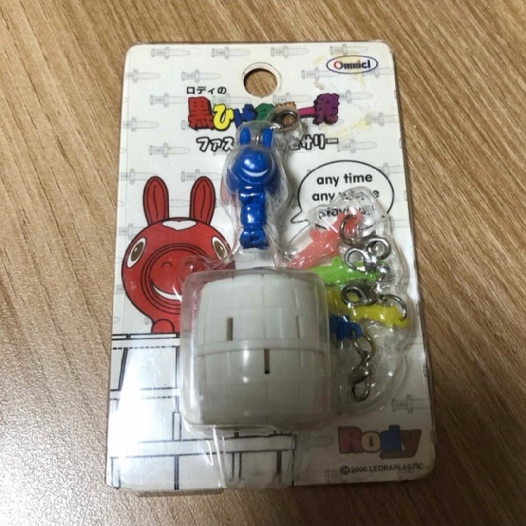 Rody(ロディ)のロディ　ミニ黒ひげ危機一髪ゲーム　キーホルダー エンタメ/ホビーのおもちゃ/ぬいぐるみ(キャラクターグッズ)の商品写真