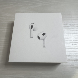 アップル(Apple)の【美品】Apple アップル AirPods 第3世代 ワイヤレス イヤホン(ヘッドフォン/イヤフォン)