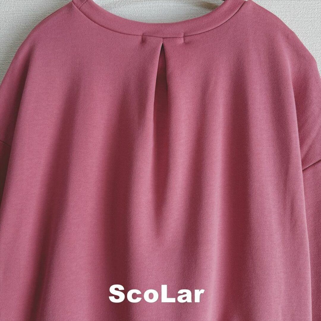 ScoLar(スカラー)の【ScoLar】スカラー 蝶花刺繍 スウェット プルオーバー タグ付未使用 レディースのトップス(トレーナー/スウェット)の商品写真