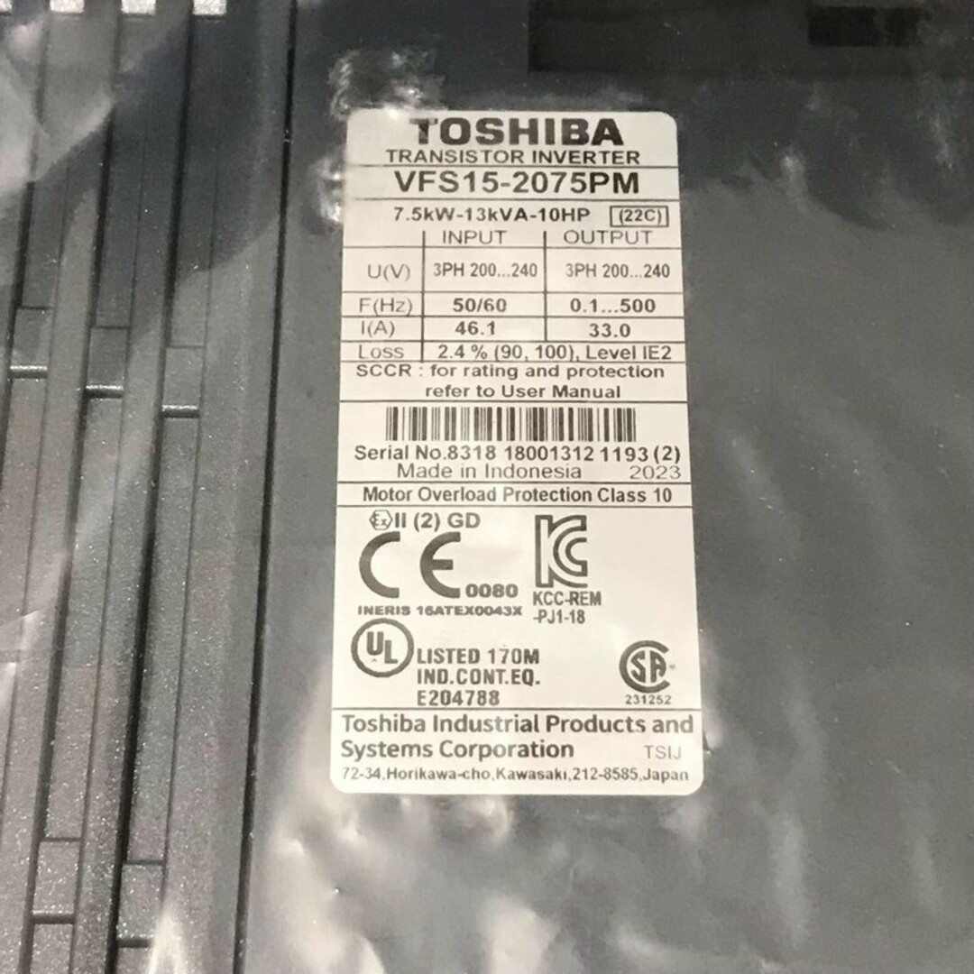 東芝(トウシバ)のTOSHIBA 東芝 三相200V入力インバータ VFS15-2075PM 多機能 小型 やっぱり安心の、TOSHIBA製。【新品】 22403K102 インテリア/住まい/日用品のインテリア/住まい/日用品 その他(その他)の商品写真