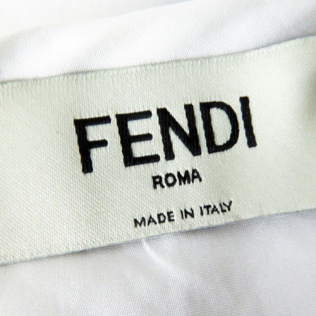 FENDI(フェンディ)の未使用品 FENDI フェンディ 2022年製 FDC616 AFKL コットン ジップアップ ノーカラー 長袖 ロングシャツワンピース／チュニック タック入り ワンピース ホワイト 40 イタリア製 正規品 レディース レディースのワンピース(その他)の商品写真