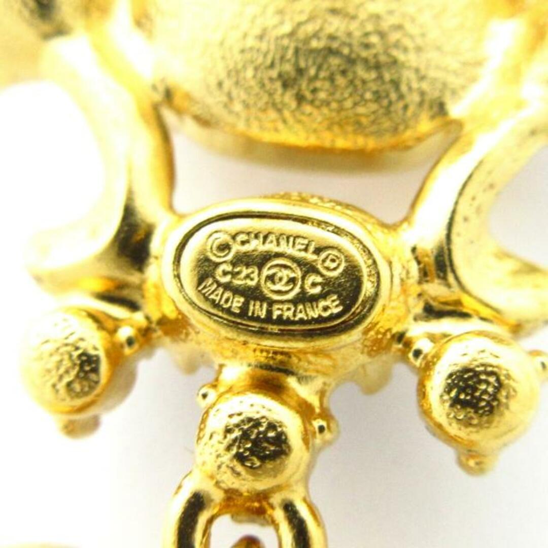 CHANEL(シャネル)美品 金属素材 ゴールド - アクセサリー CHANEL(シャネル)美品 金属素材 ゴールド - アクセサリー