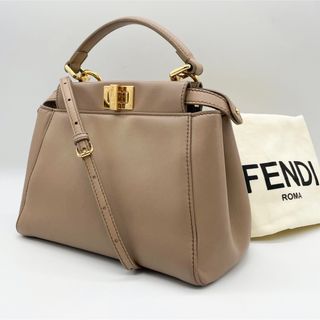 フェンディ(FENDI)のちー様　FENDI ピーカブー　スモール　ハンドバッグ　2WAY ベージュ(ショルダーバッグ)