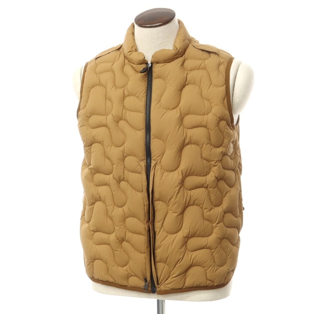 【中古】モンクレール ジーニアス MONCLER GENIUS × Salehe Bembury 2023年秋冬 SIERPINSKI GILET ダウンベスト ライトブラウン【サイズ2】【メンズ】 メンズのジャケット/アウター(ダウンベスト)の商品写真