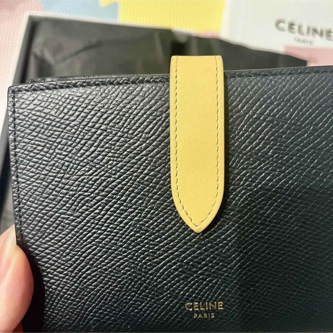 celine(セリーヌ)のセリーヌ　財布 レディースのファッション小物(財布)の商品写真