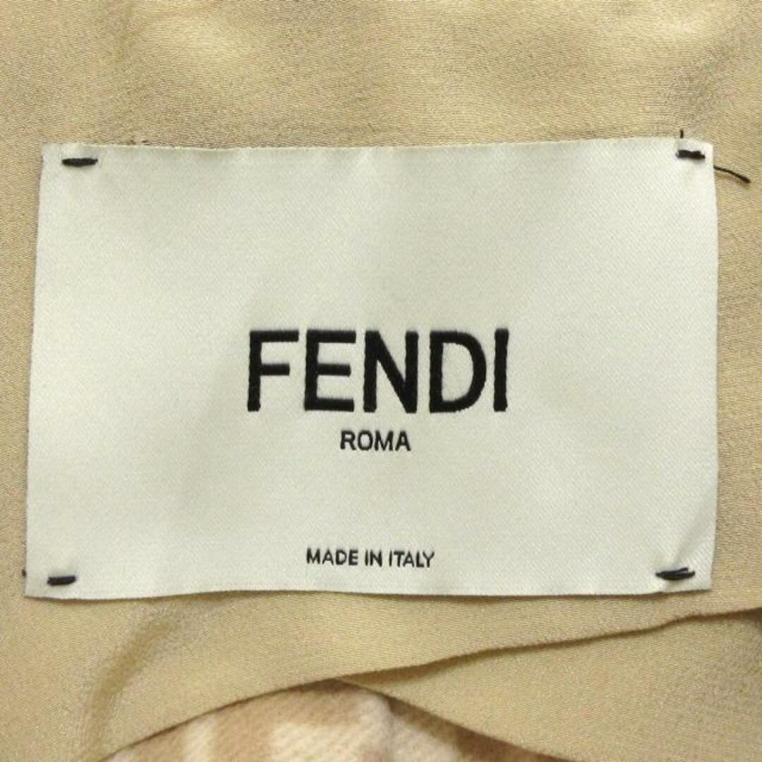 FENDI(フェンディ)のフェンディ コート サイズ42 M レディース レディースのジャケット/アウター(その他)の商品写真