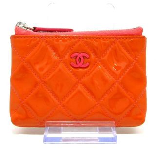 シャネル(CHANEL)のCHANEL(シャネル) コインケース マトラッセ オレンジ キルティング/キーリング付き/シルバー金具 エナメル（レザー）(コインケース)