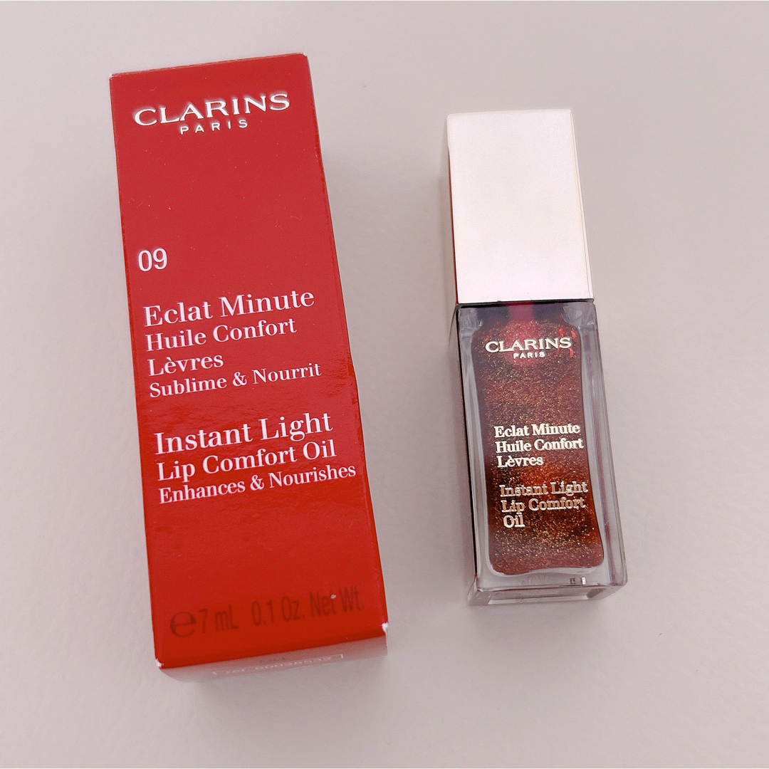 CLARINS(クラランス)の【新品.未使用】♡クラランス♡コンフォート　リップオイル　09♡ コスメ/美容のベースメイク/化粧品(リップグロス)の商品写真