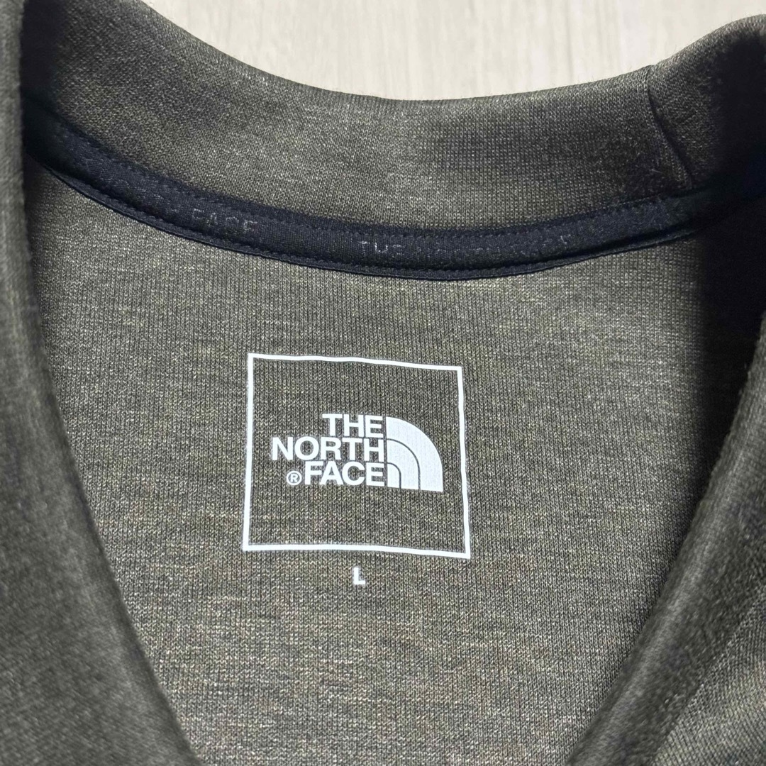 THE NORTH FACE(ザノースフェイス)のTHE NORTH FACE テックエアースウェットクルー  メンズのトップス(スウェット)の商品写真