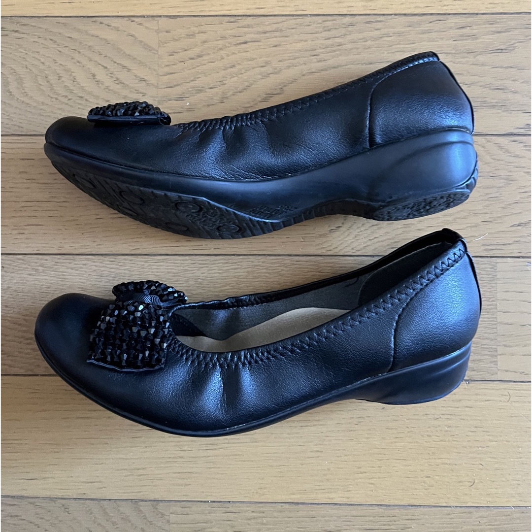 FIRSTCONTACT   パンプス   23.5cm   黒 レディースの靴/シューズ(ハイヒール/パンプス)の商品写真
