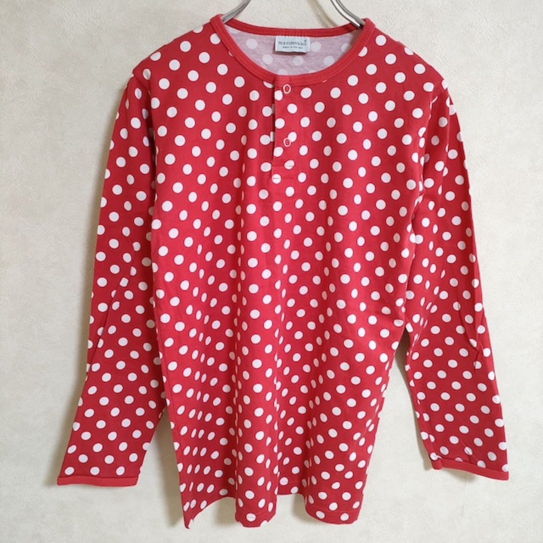 marimekko(マリメッコ)のmarimekko ドット柄 ヘンリーネック サイズ150 長袖Ｔシャツ カットソー ロンＴ レッド ホワイト レディース マリメッコ【中古】4-0223M△ レディースのトップス(Tシャツ(長袖/七分))の商品写真