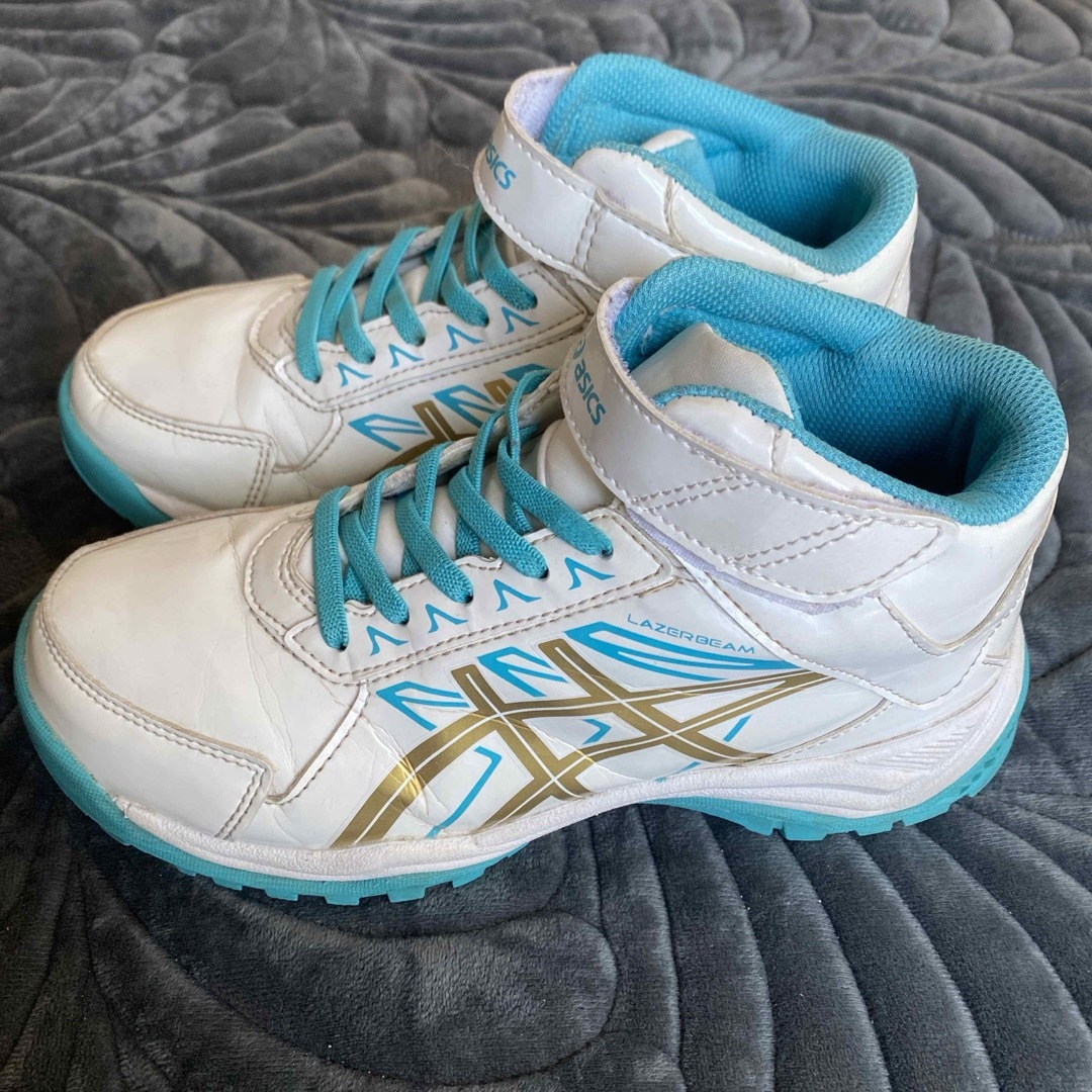 asics(アシックス)のアシックス　スノトレ　ジュニア キッズ/ベビー/マタニティのキッズ靴/シューズ(15cm~)(スニーカー)の商品写真