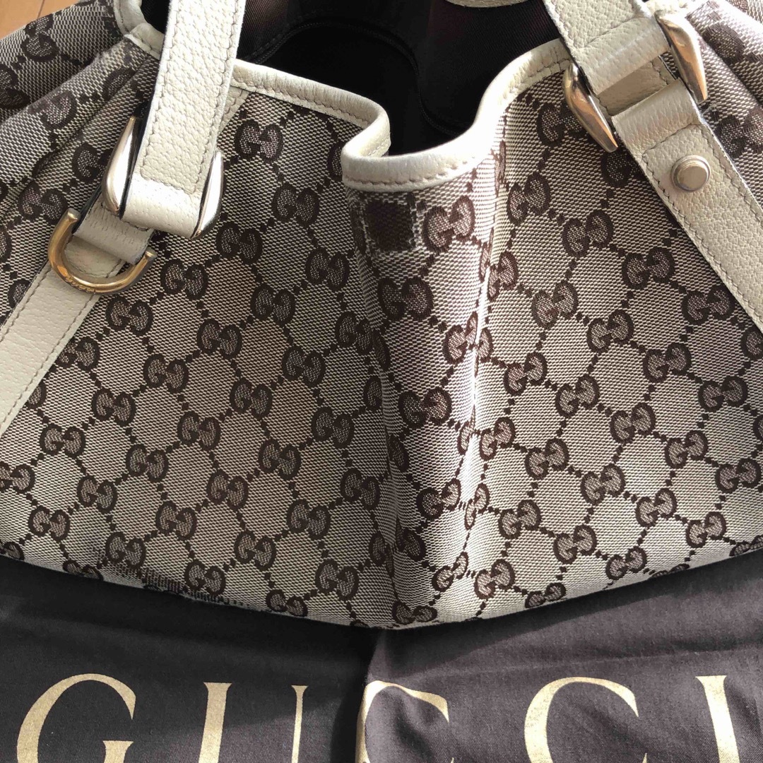 Gucci(グッチ)の正規品 GUCCI ハンドバッグ グッチ レディースのバッグ(ハンドバッグ)の商品写真