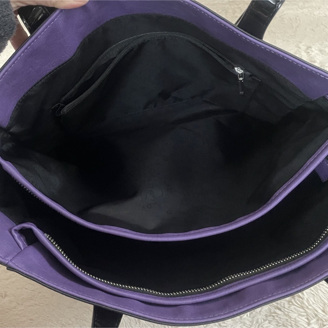 ANNA SUI(アナスイ)の極美品　アナスイ　メタリカ　トートバッグ　A4収納可　ショルダーバッグ レディースのバッグ(トートバッグ)の商品写真