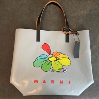 マルニ(Marni)のMARNI(マルニ)トートバッグ　BTS ジミン　グレー (トートバッグ)