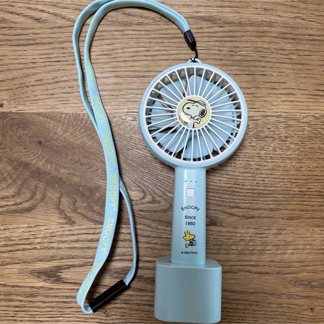 SNOOPY(スヌーピー)のハンディーファン ハンディファン USB充電式 携帯扇風機 扇風機 スマホ/家電/カメラの冷暖房/空調(扇風機)の商品写真