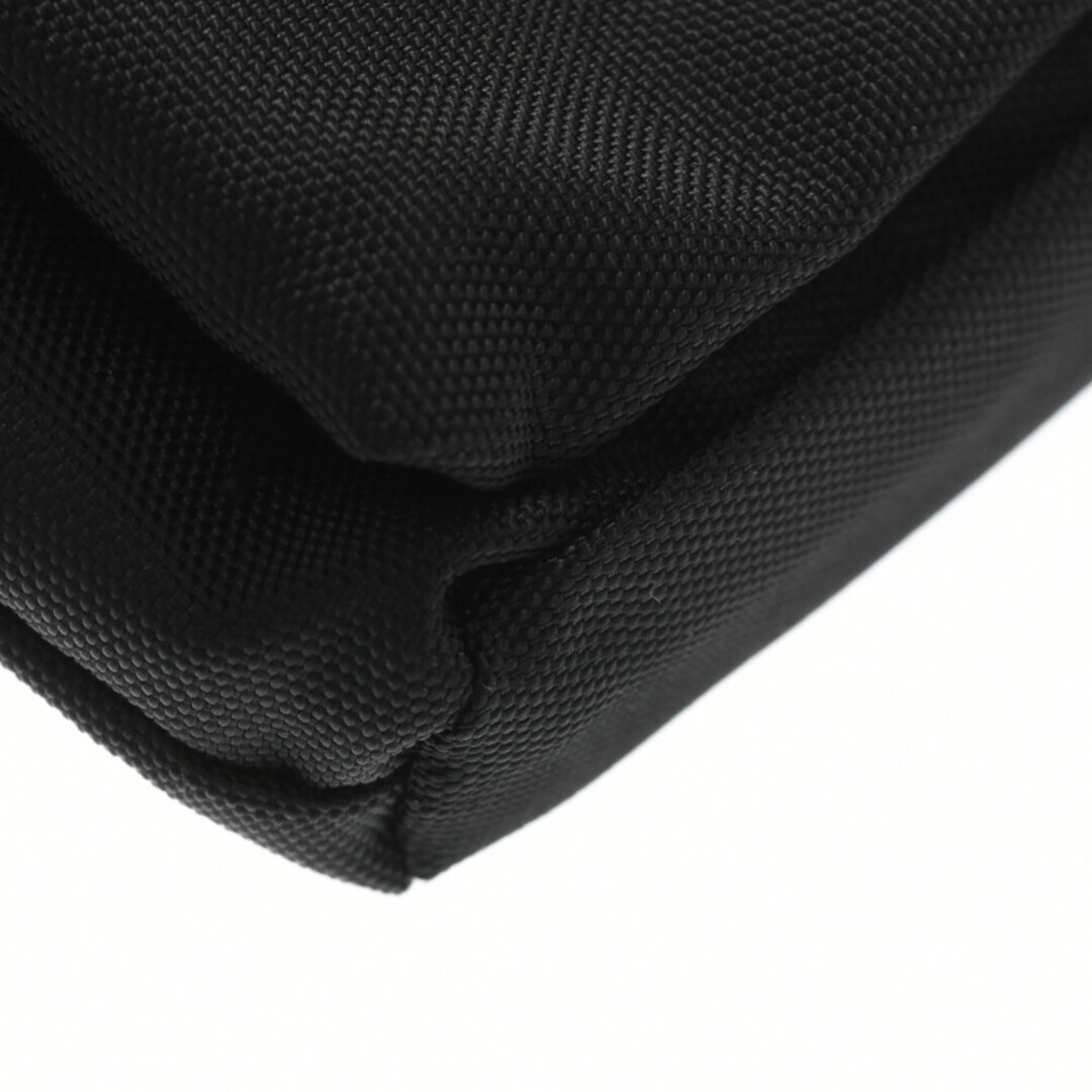 Supreme(シュプリーム)のSUPREME シュプリーム 19AW Shoulder Bag ショルダーバック ブラック メンズのバッグ(ショルダーバッグ)の商品写真