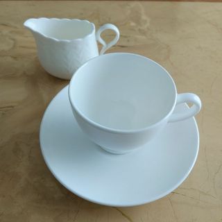 ウェッジウッド(WEDGWOOD)のウエッジウッド ☆カップ＆ソーサー1客☆ナルミ ミルクピッチャー！(グラス/カップ)