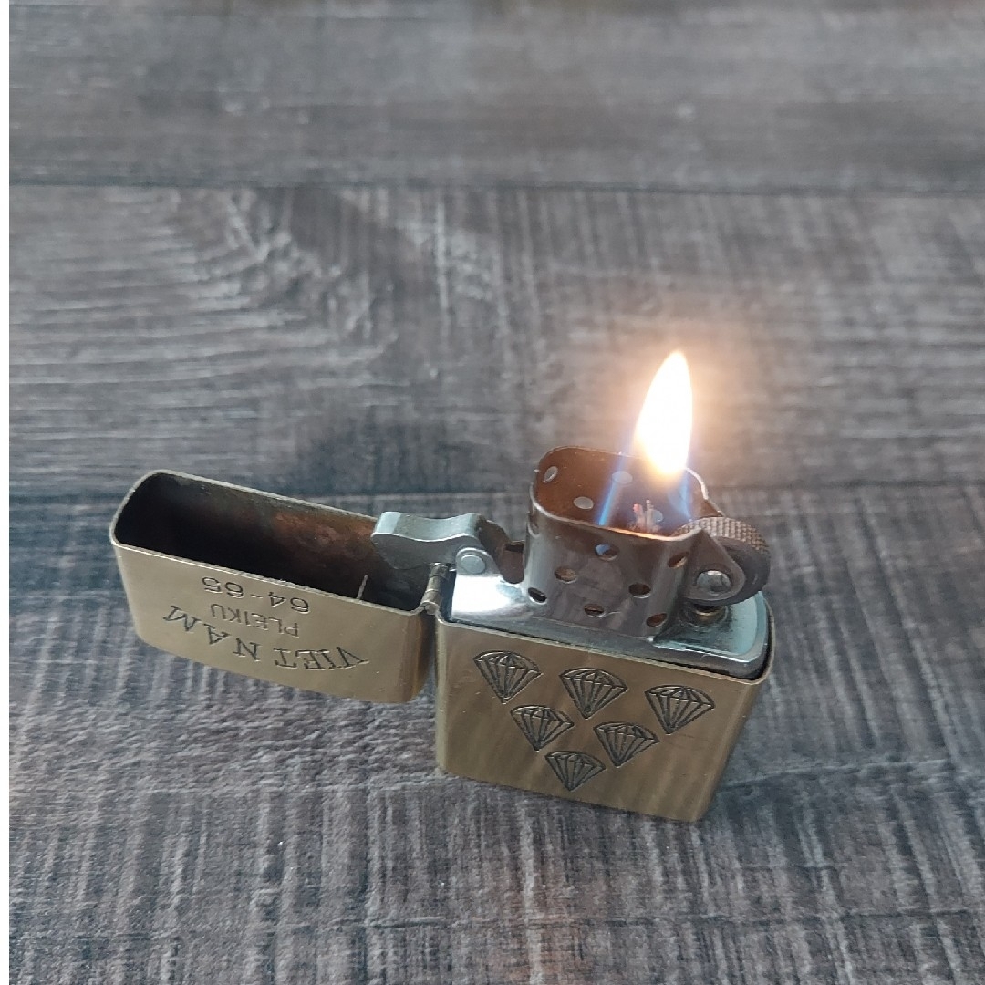 ZIPPO(ジッポー)のZIPPO VIETNAM パラシュート メンズのファッション小物(タバコグッズ)の商品写真