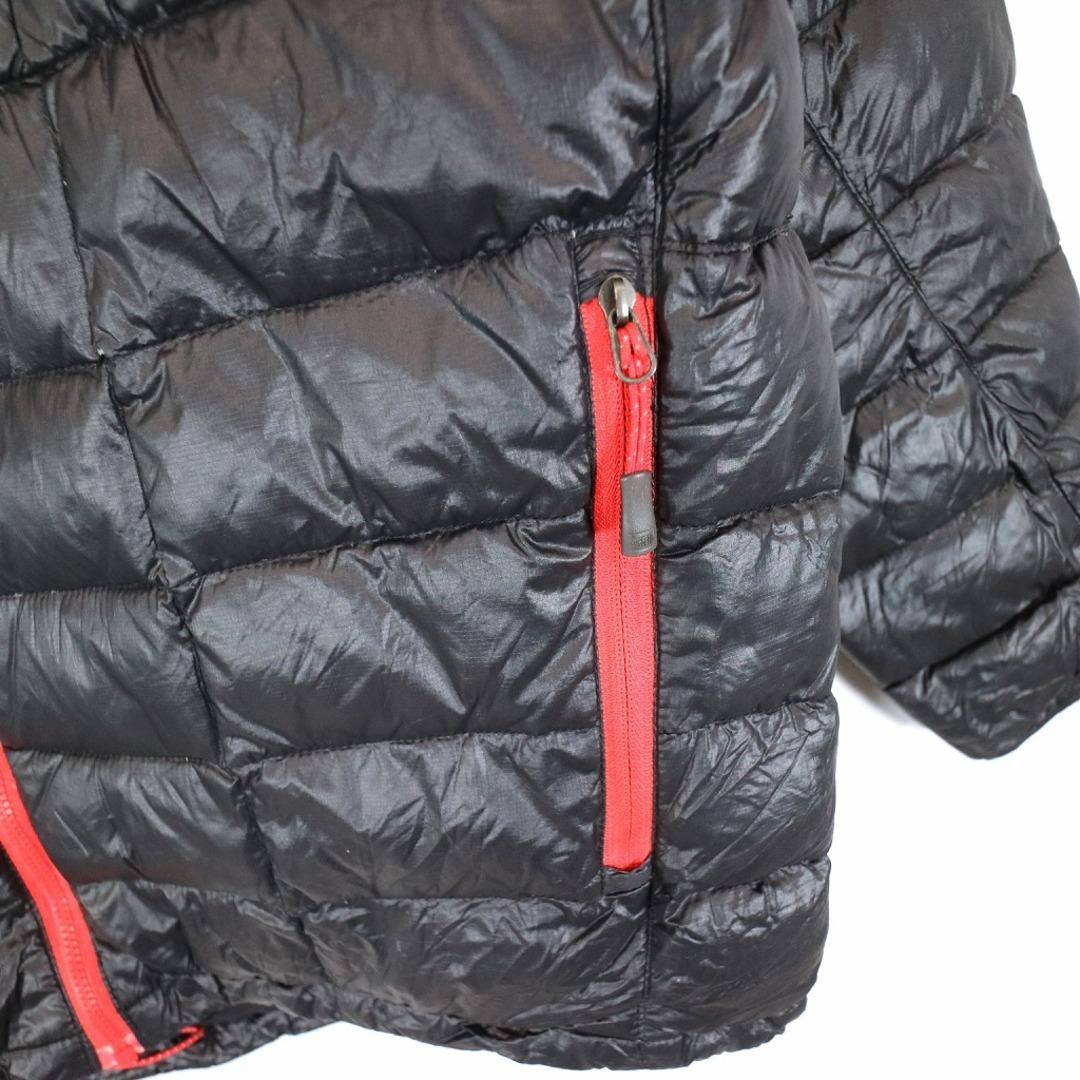 THE NORTH FACE(ザノースフェイス)のTHE NORTH FACE ノースフェイス SUMMIT SERIES ダウンジャケット アウトドア キャンプ 防寒  ブラック (メンズ M相当)  O1157 中古 古着 メンズのジャケット/アウター(スタジャン)の商品写真