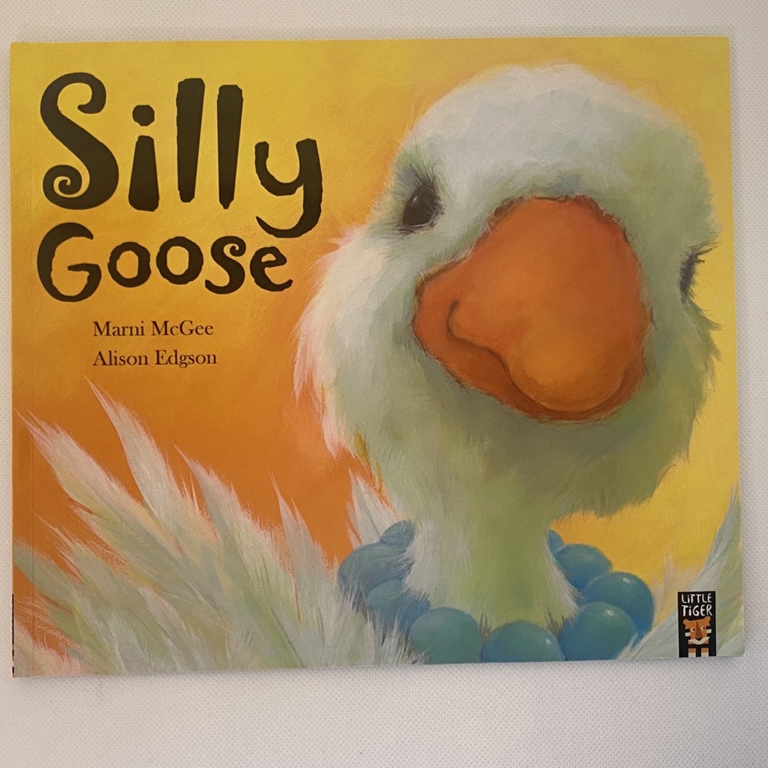 新品★ Silly Goose 英語絵本 エンタメ/ホビーの本(洋書)の商品写真