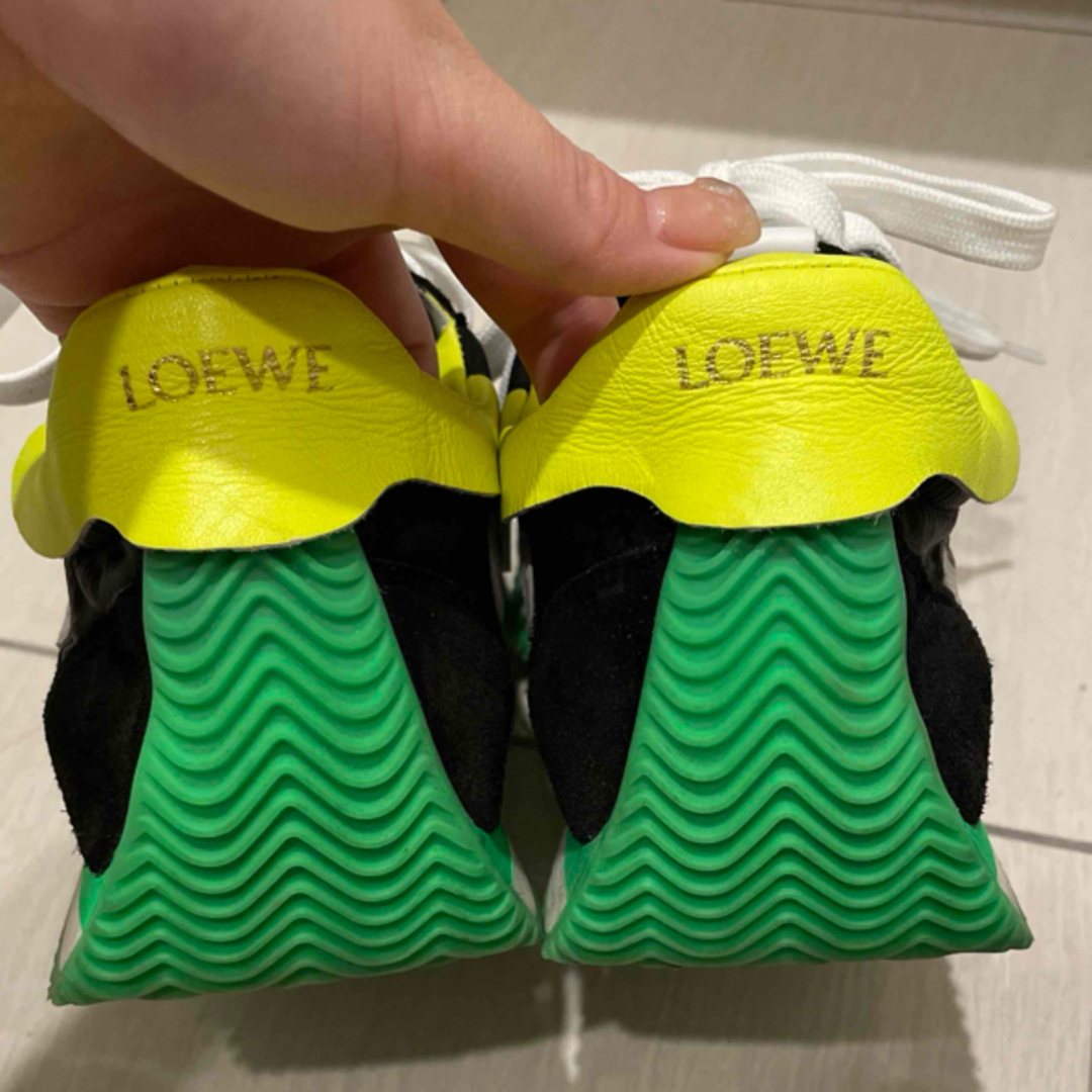 LOEWE(ロエベ)のロエベ　スニーカー レディースの靴/シューズ(スニーカー)の商品写真