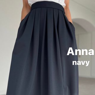 【新品未使用】SHE Tokyo Anna navy 34size(ひざ丈スカート)