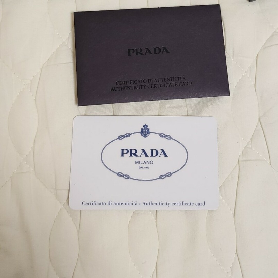 PRADA(プラダ)の新品 プラダ キーケース ブルー サフィアーノレザー レディースのファッション小物(キーケース)の商品写真