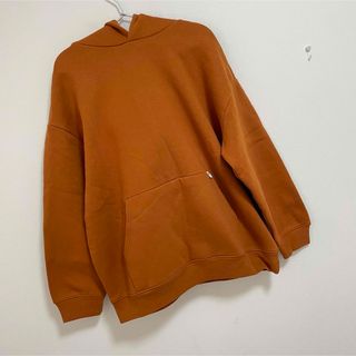 リーバイス(Levi's)のリーバイス APARTMENT スウェットフーディー GLAZED GINGER(パーカー)