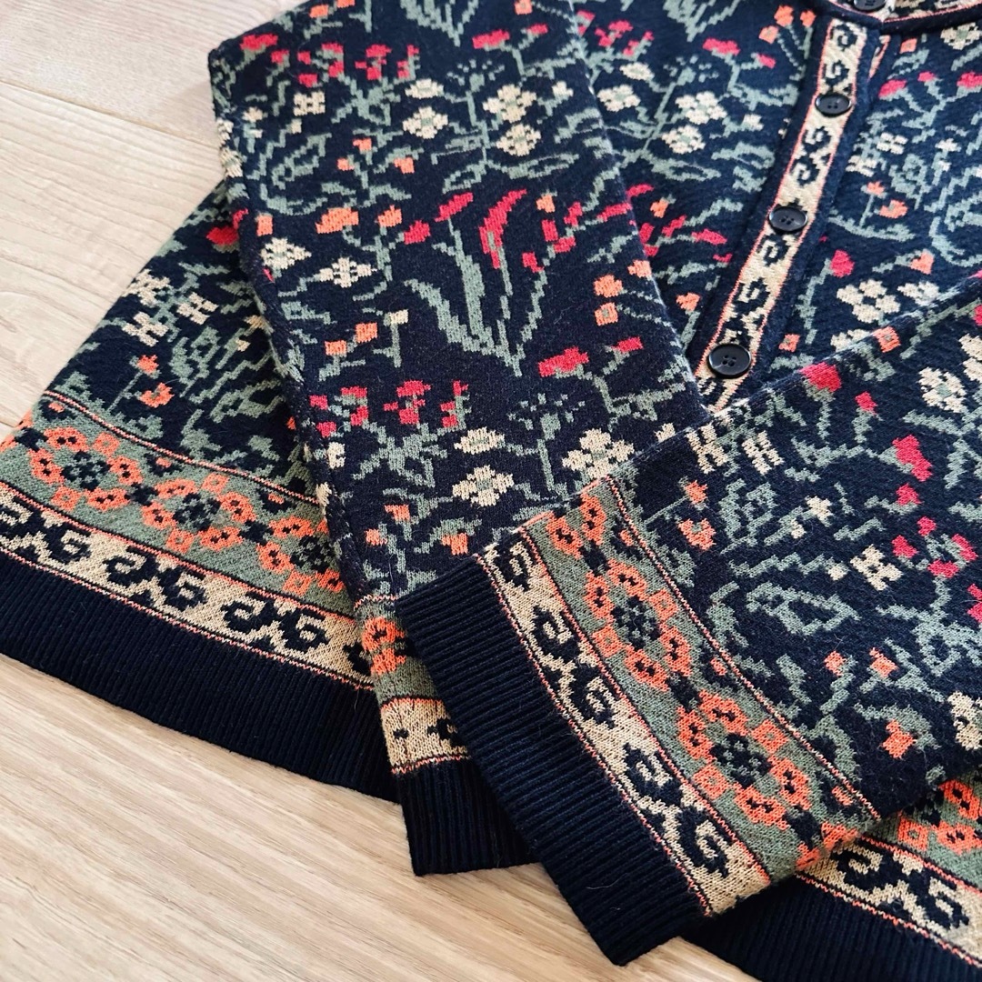 JEANASIS(ジーナシス)のJEANASIS 【eL】＊12G Retro Flower Cardigan レディースのトップス(カーディガン)の商品写真