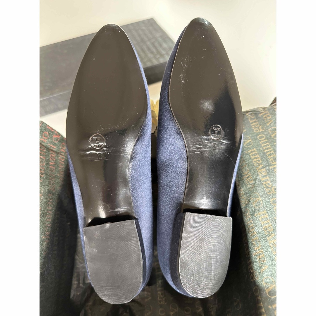 valentino garavani(ヴァレンティノガラヴァーニ)の靴35  valentino  カクテルシューズ　新品未使用 レディースの靴/シューズ(バレエシューズ)の商品写真