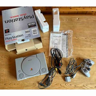 ソニー(SONY)のPlayStation 1(家庭用ゲーム機本体)