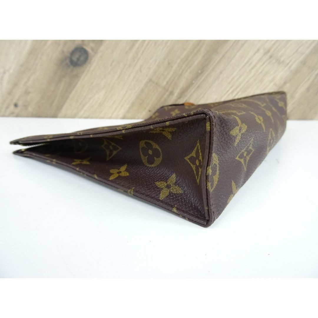 LOUIS VUITTON(ルイヴィトン)のM奈053 / ルイヴィトン モノグラム ポッシュトワレット26 クラッチバッグ レディースのバッグ(クラッチバッグ)の商品写真