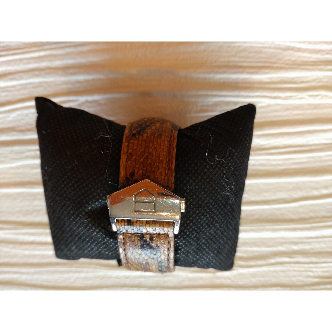 TAG Heuer(タグホイヤー)のタグ・ホイヤー　モナコ レディースのファッション小物(腕時計)の商品写真