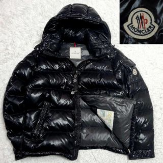 モンクレール(MONCLER)の美品 L モンクレール マヤ ダウン ジャケット 黒 ワッペン ロゴ フード(ダウンジャケット)