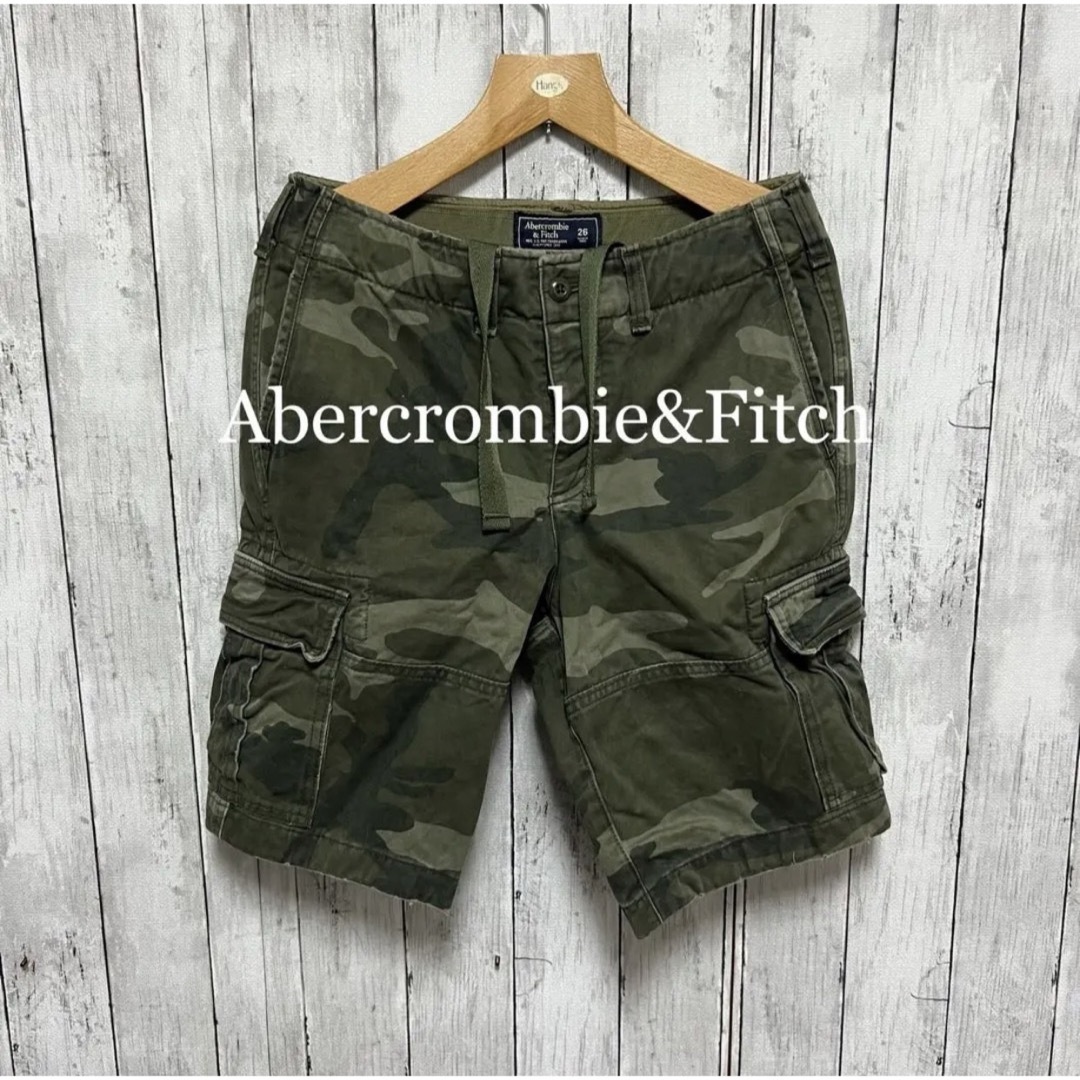 Abercrombie&Fitch(アバクロンビーアンドフィッチ)の美品！Abercrombie&Fitch 迷彩ショートパンツ！ メンズのパンツ(ショートパンツ)の商品写真