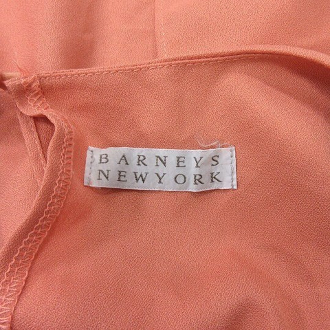 BARNEYS NEW YORK(バーニーズニューヨーク)のバーニーズニューヨーク ブラウス プルオーバー ノースリーブ サーモンピンク レディースのトップス(シャツ/ブラウス(半袖/袖なし))の商品写真