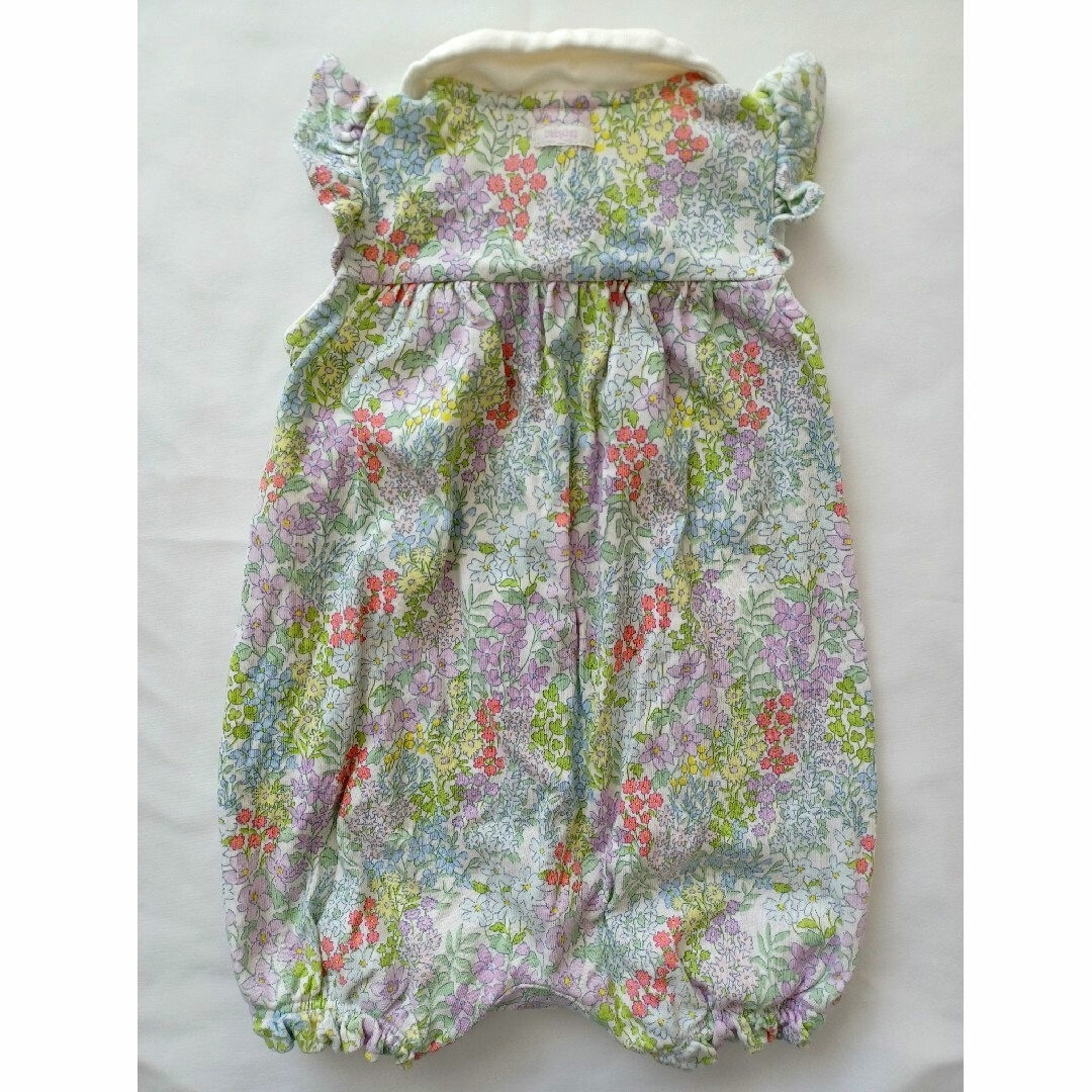 babyGAP(ベビーギャップ)のbabyGAP　カバーオール　半袖　60cm キッズ/ベビー/マタニティのベビー服(~85cm)(カバーオール)の商品写真