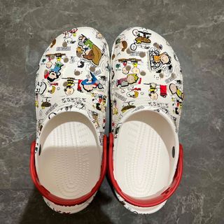 クロックス(crocs)のクロックス　スヌーピー サンダル(サンダル)