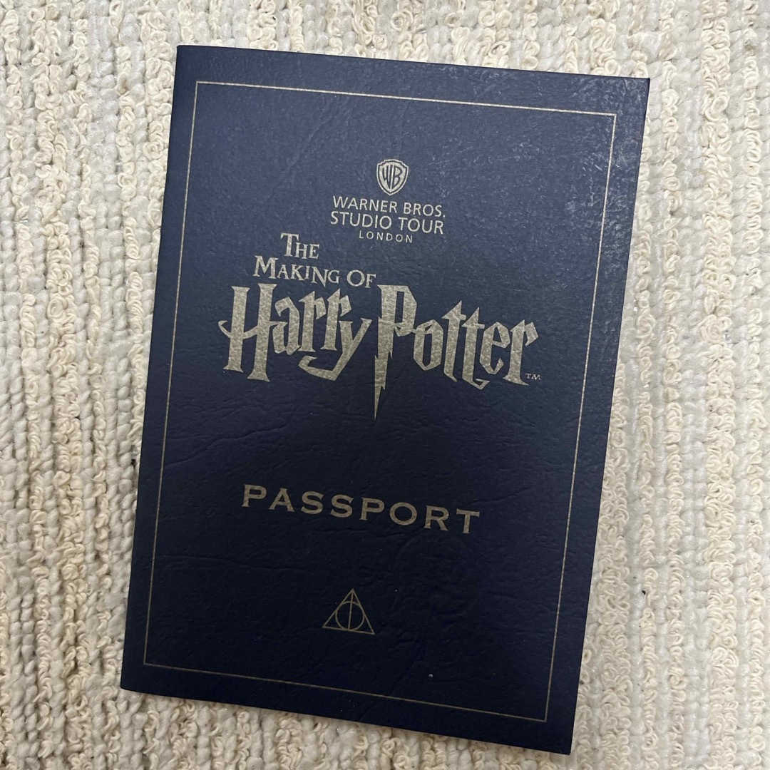 ハリーポッター　パスポート　イギリス エンタメ/ホビーのおもちゃ/ぬいぐるみ(キャラクターグッズ)の商品写真