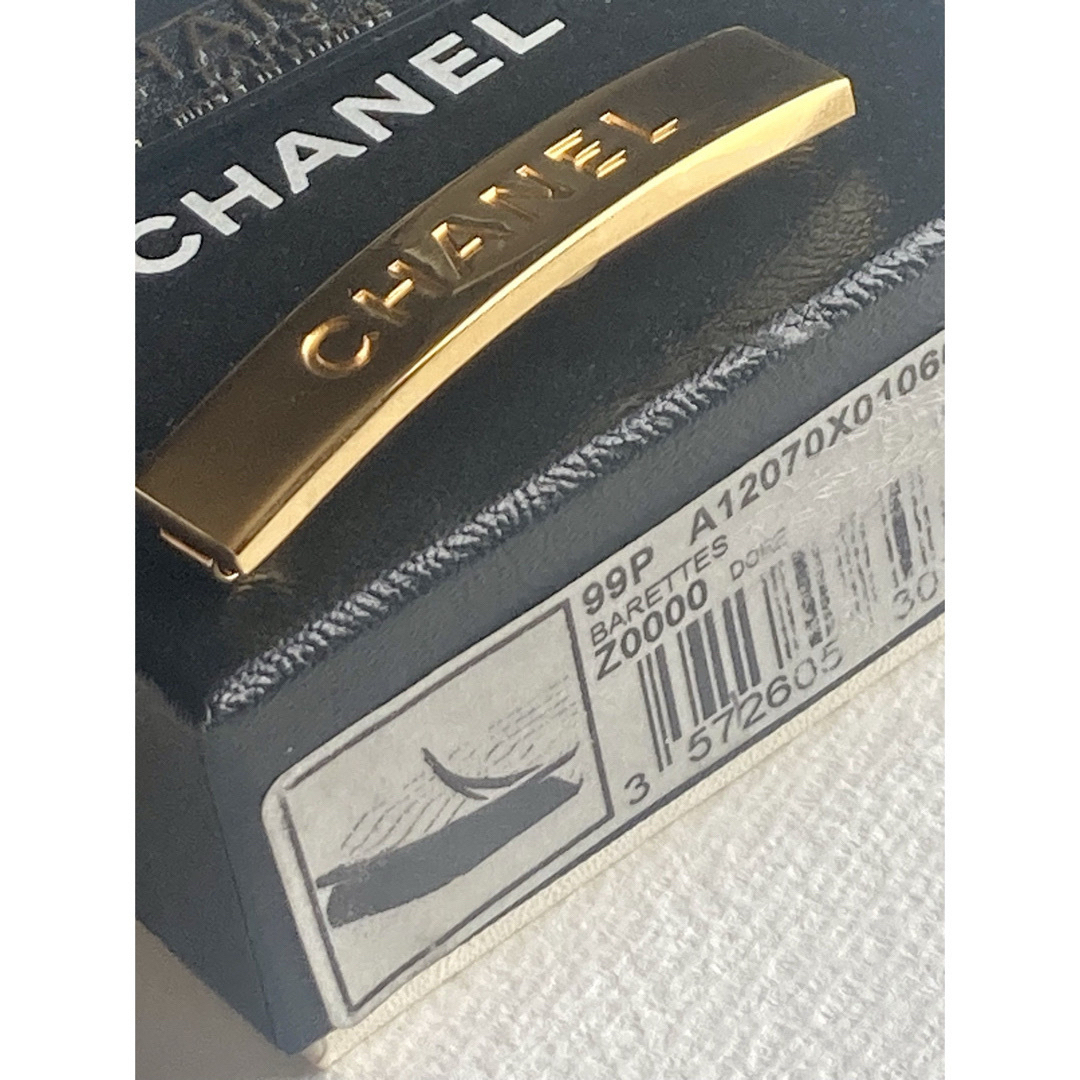 CHANEL - ほぼ未使用!シャネル♥️ヴィンテージ ミニ バレッタ CHANEL - ほぼ未使用!シャネル♥️ヴィンテージ ミニ バレッタ